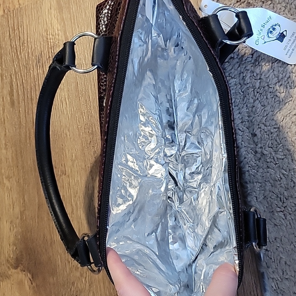 Wine Clutch with Corkscrew - Picture 5 of 5